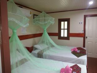 The Royal Bamboo Lodge Khao Sok National Park 외부 사진